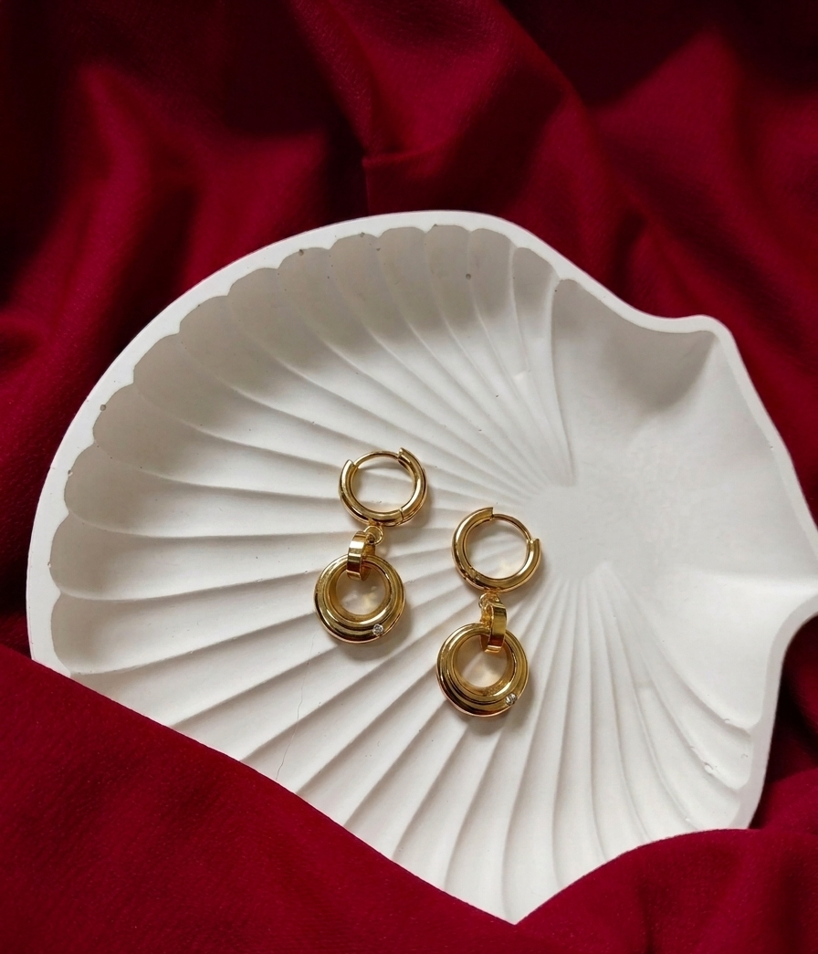double ring hoop