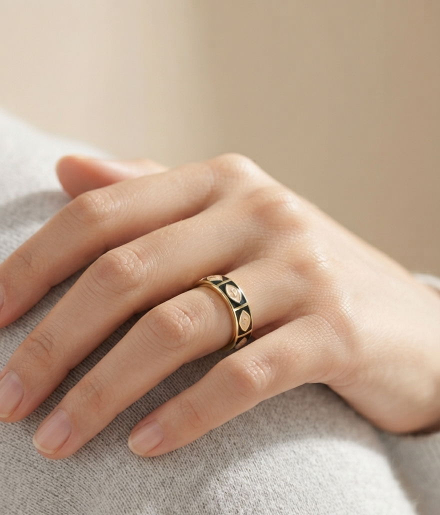 Black white enamel ring