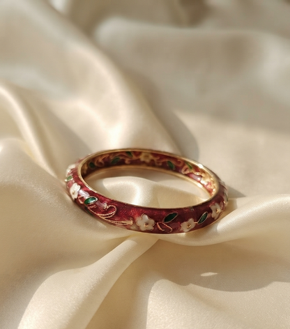 gloss enamel bangle