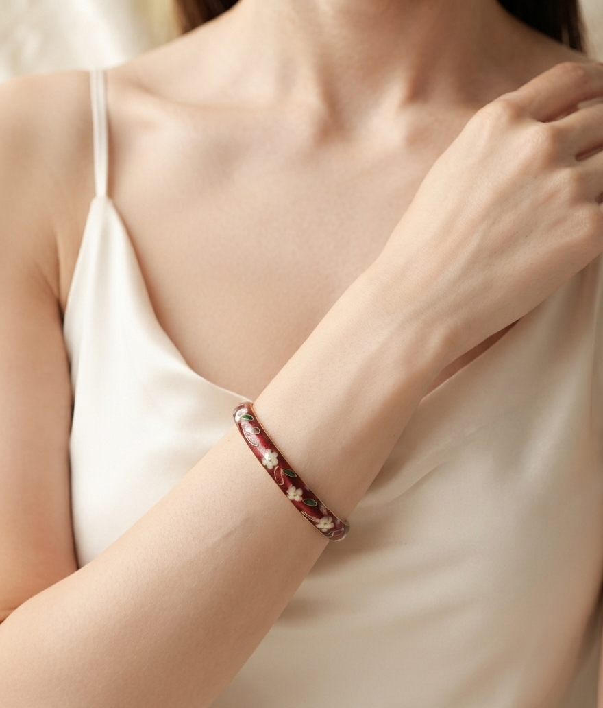 gloss enamel bangle