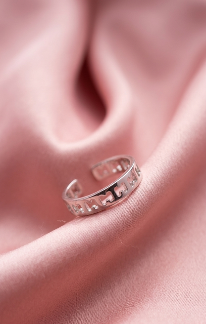 unique ring