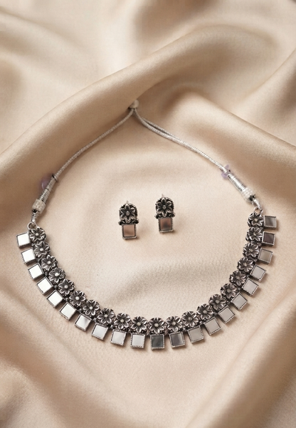 mirror floral necklace