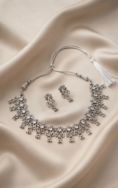 rajasvi necklace