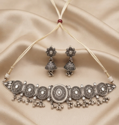 shilpika choker