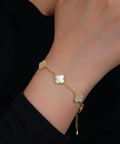 Five-Motif White Clover Bracelet.