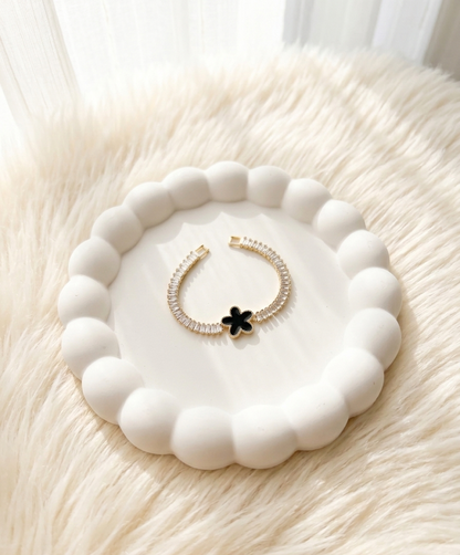 black flower classic bracelet