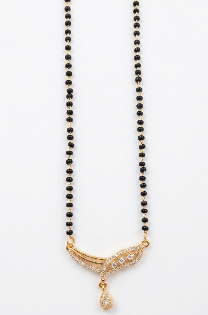 The Minimalist Teardrop Mangalsutra