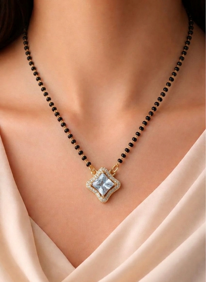 Stella single stone