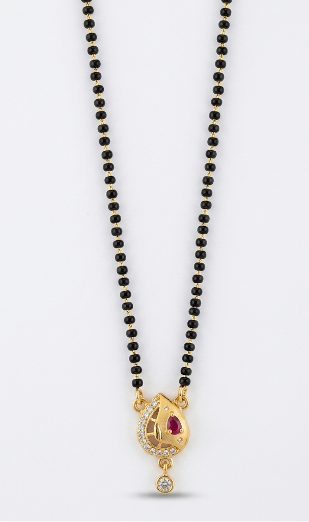 The Solitaire Teardrop Mangalsutra