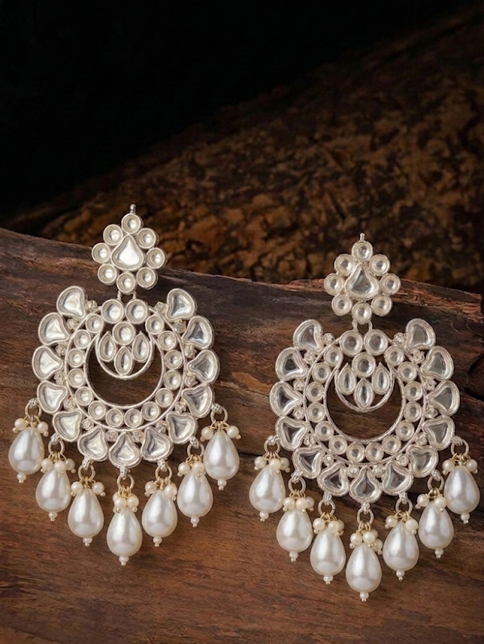 the moonlight pearl drops earing