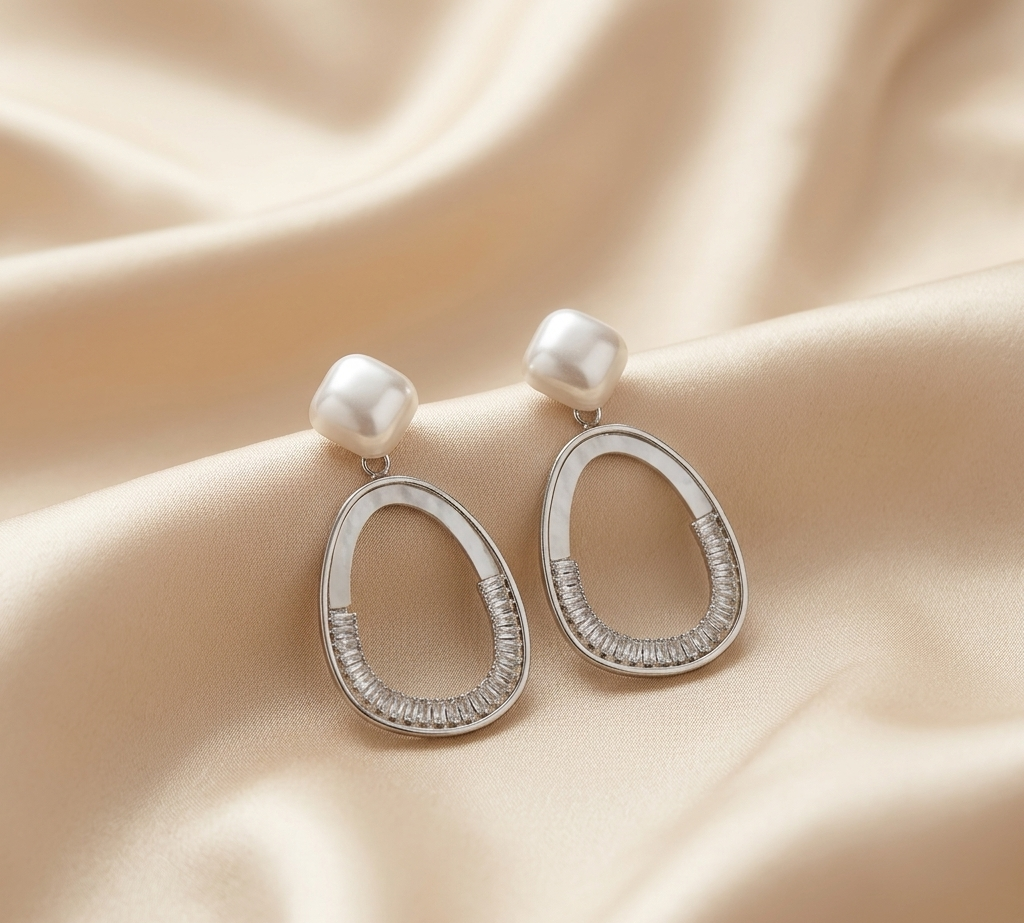 sculpted pearls earing