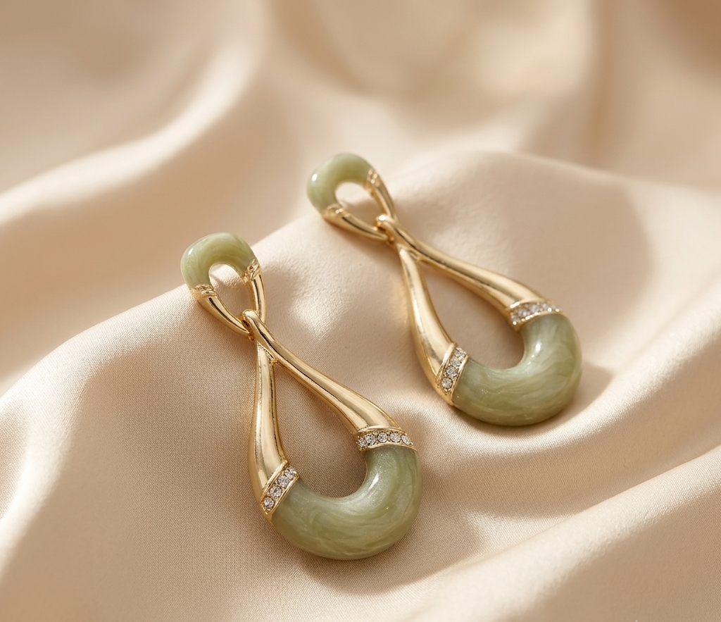 embrace dangle earing