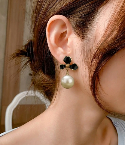 enamel blossom & pearl drop earing
