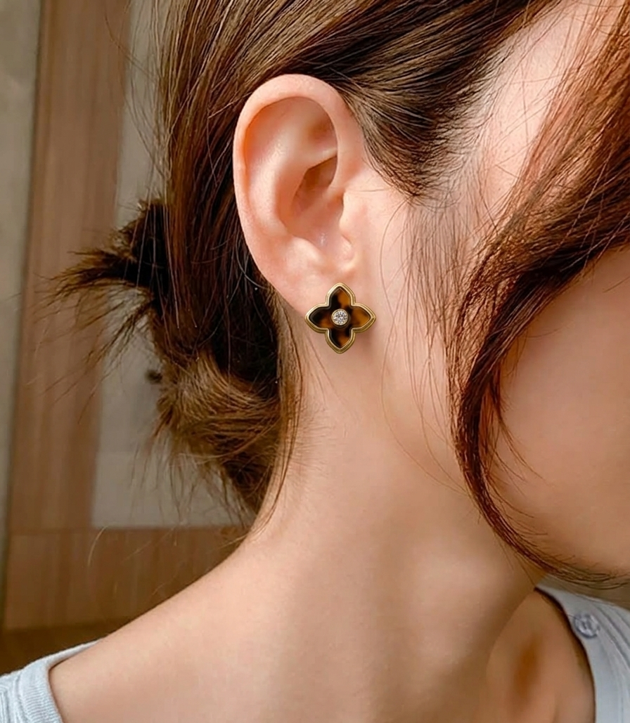 Four-Leaf Clover Crystal Studs