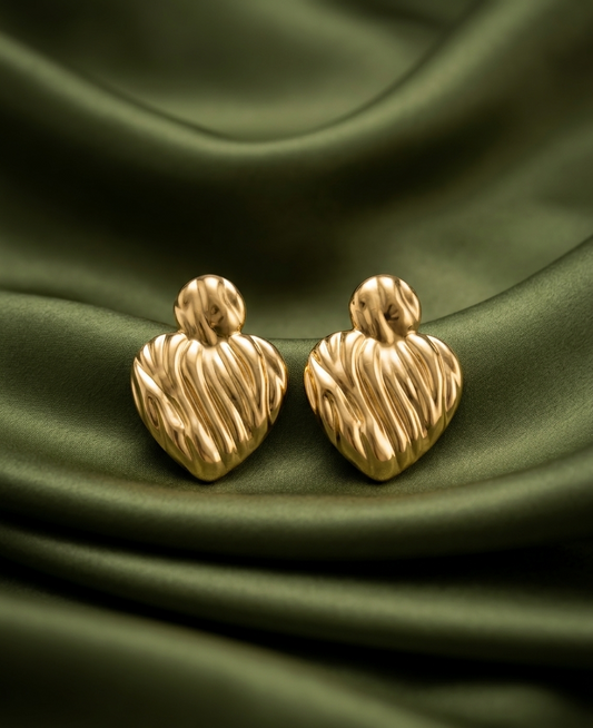 patterned heart earing