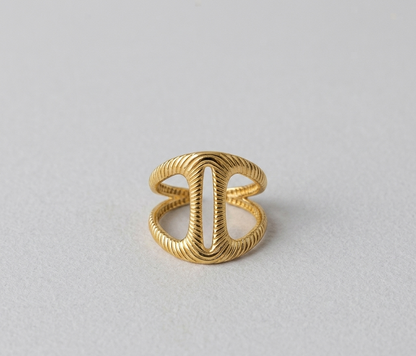 the curve ring