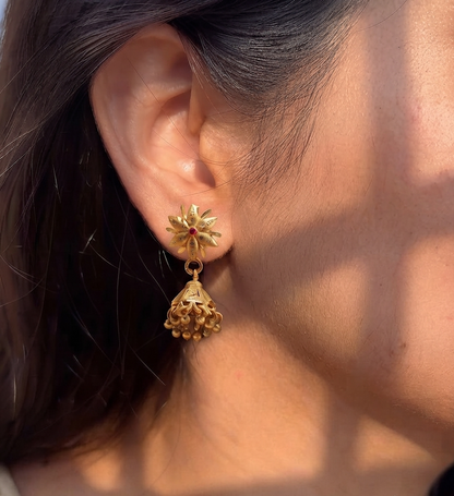 swarna pushpa jhumka
