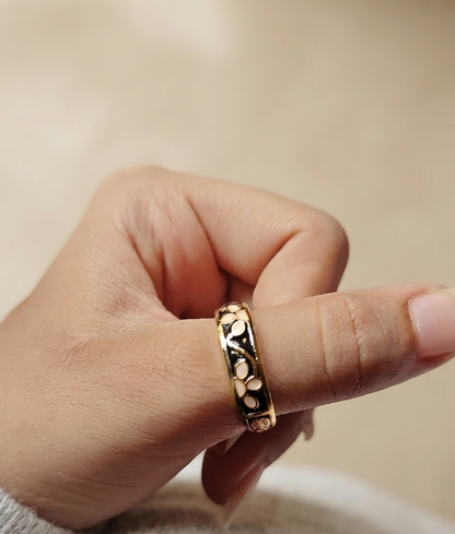 black white floral enamel ring