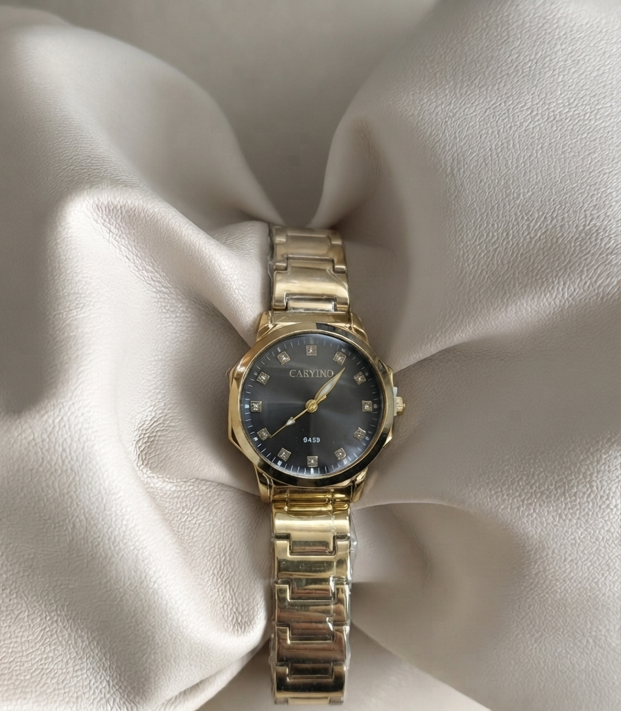 Scarlett timepiece