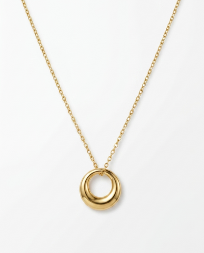 Out Circle Pendant Necklace