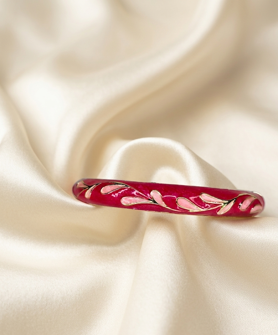 enamel bangle light pink leaf