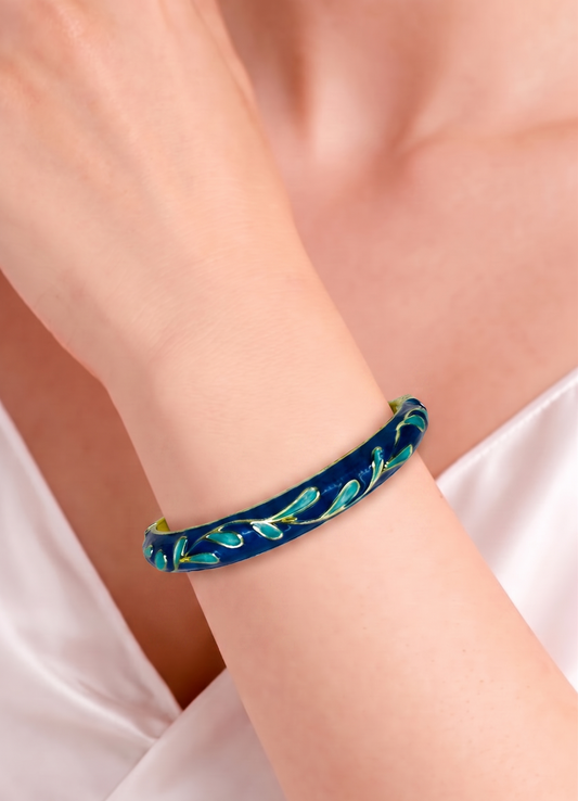 enamel bangle light blue feaf