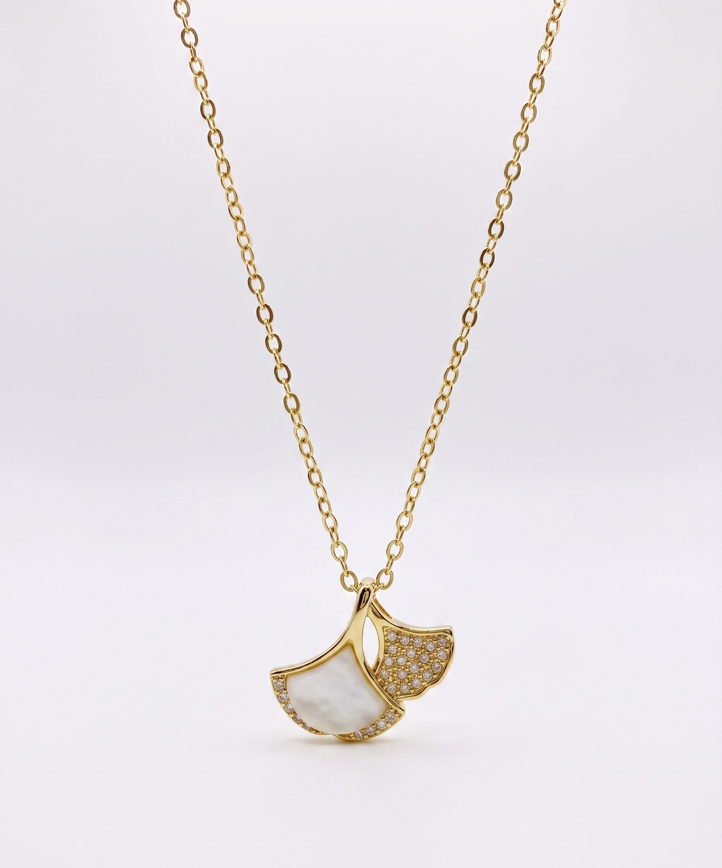 twin pearl leaf necklace