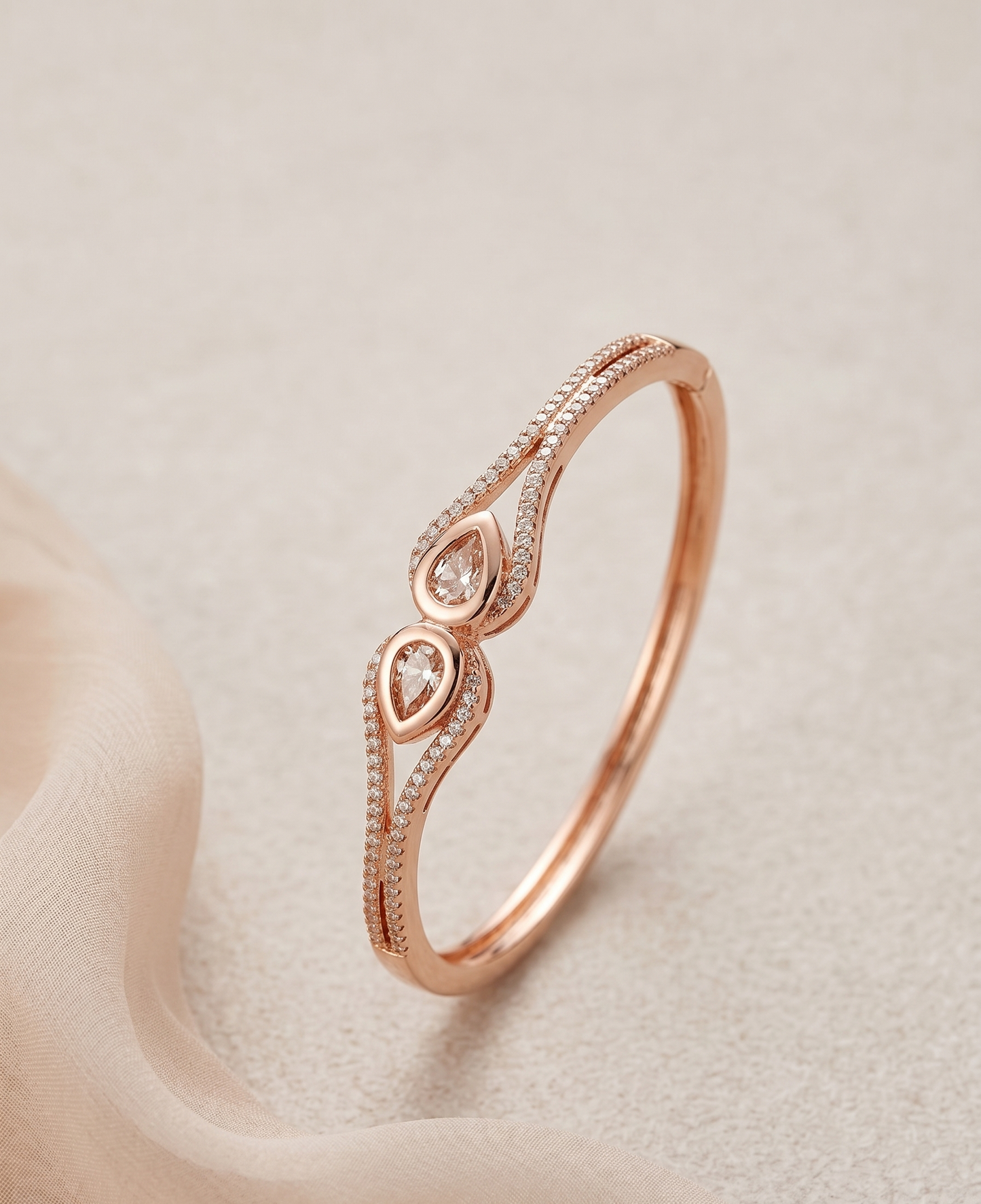 rose gold luminous embrace bracelet
