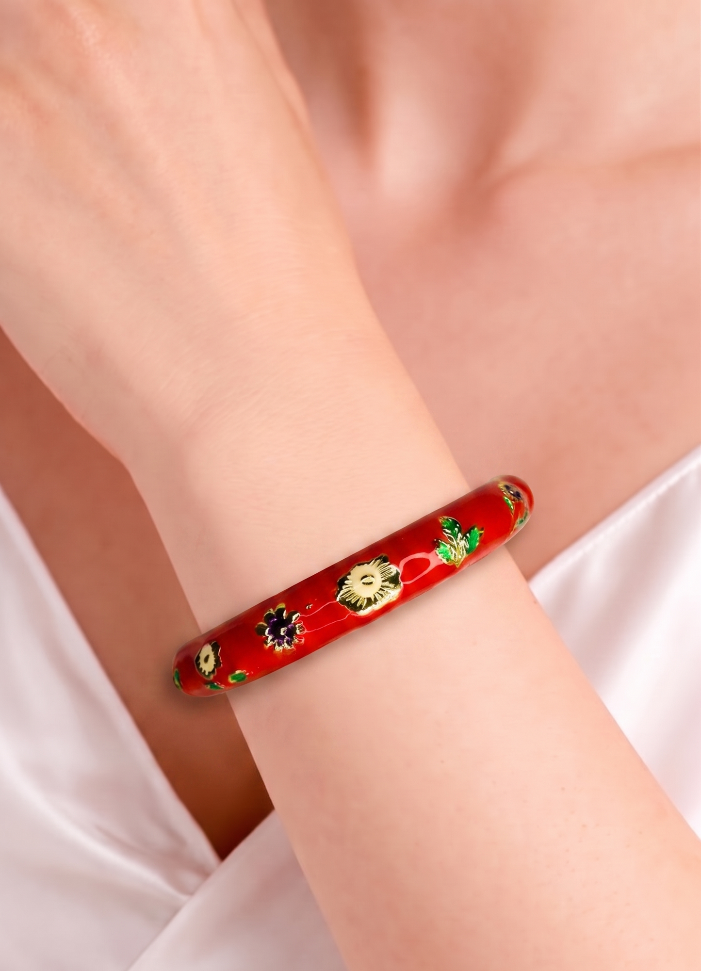 flora enamel bangle red