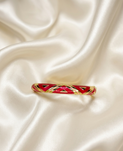 triangle design enamel bangle red