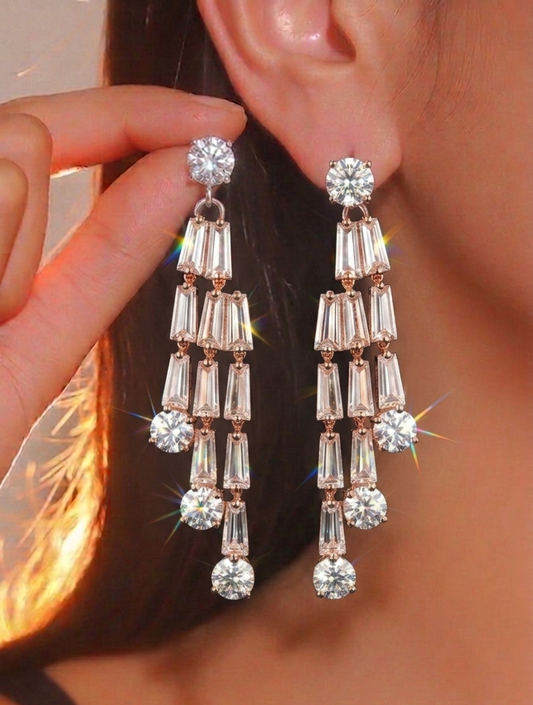 Art Deco Tiered Drops