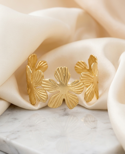 flower petal with dot bracelet