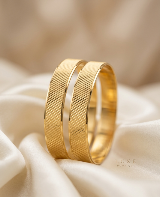 diagonal ripple bangle