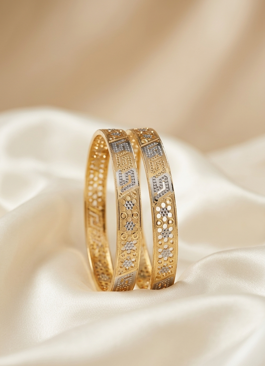 the gilded contrast bangles