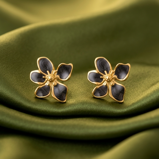 Classy flower stud