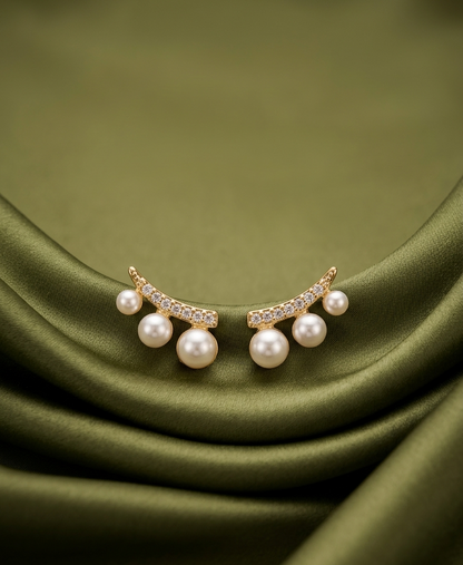 pearl curve studs