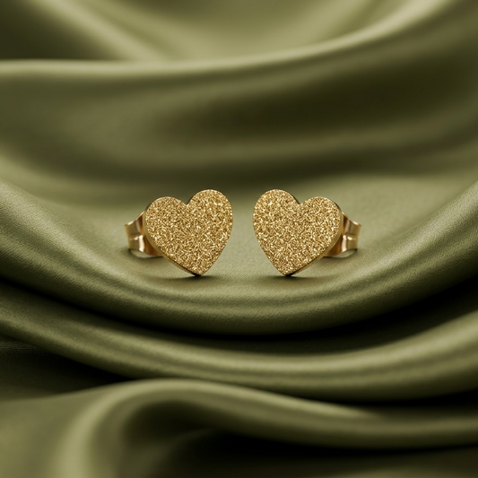 minimal heart studs