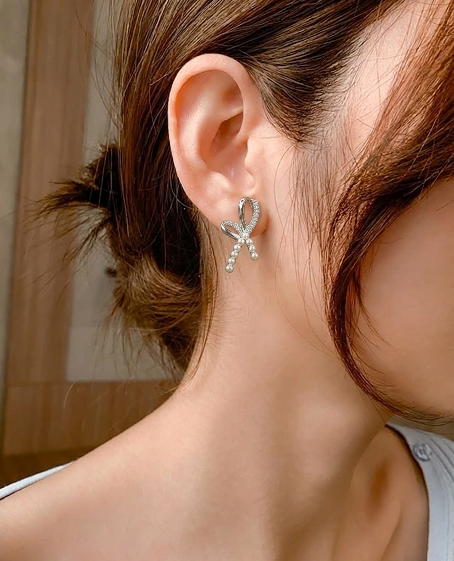 pearl loop studs