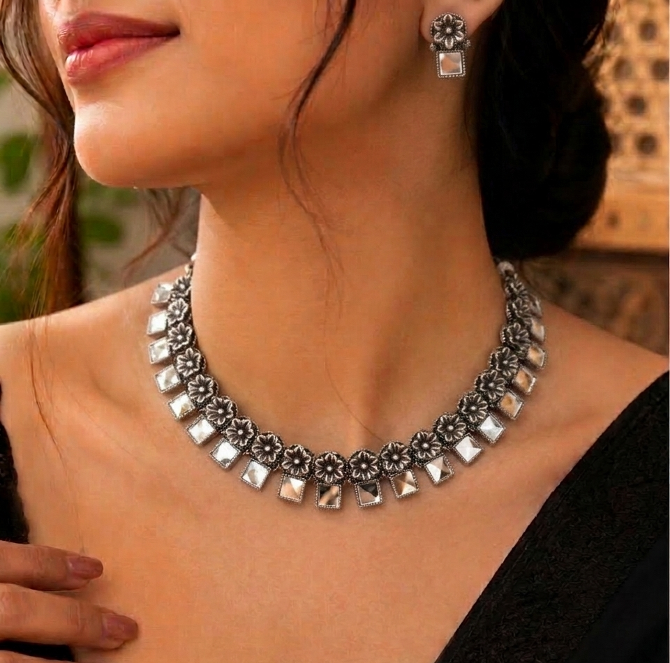 mirror floral necklace