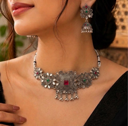 silver saga choker