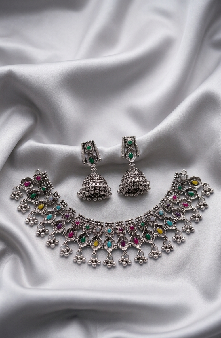 antique dream necklace