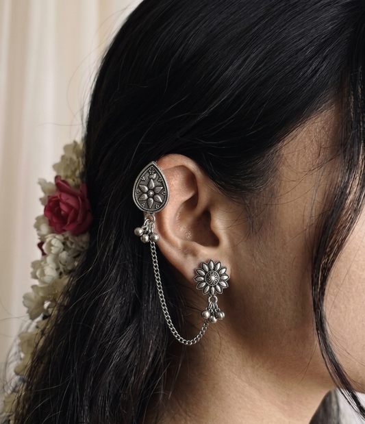 floral  earcuff with chain
