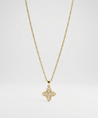four leaf glimmer necklace