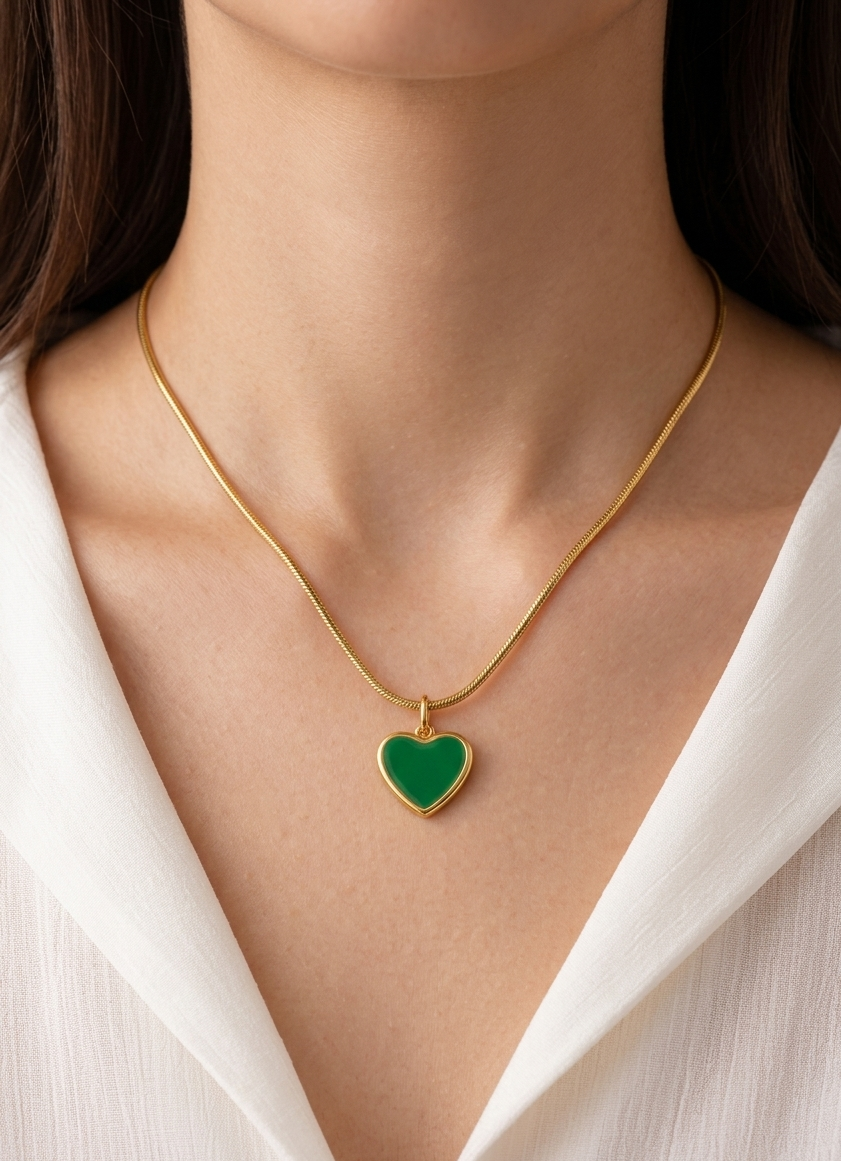 the emerald heart pendant