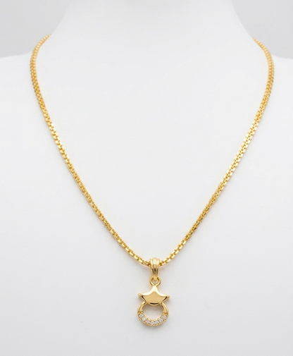 the shiny half star pendant