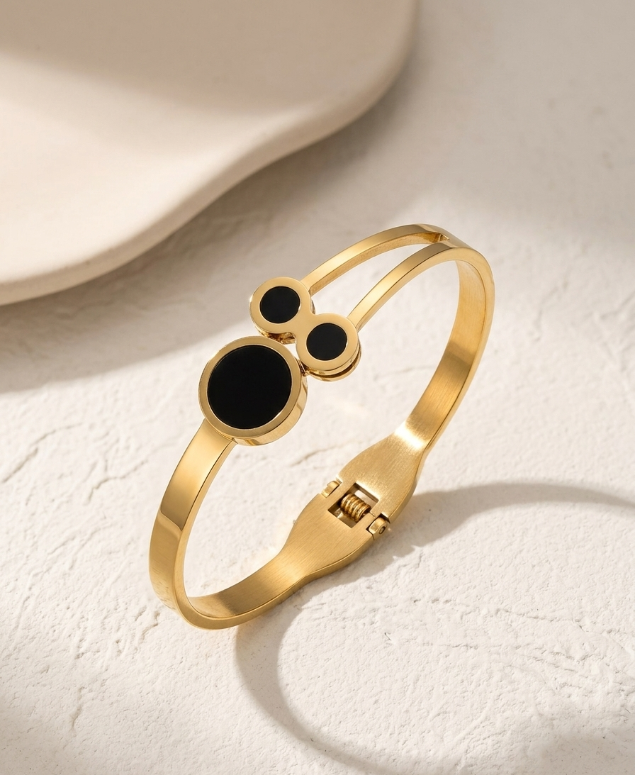 the orbit bracelet