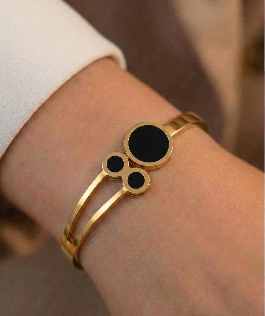 the orbit bracelet