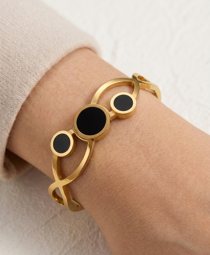 Black Onyx Trio bracelet