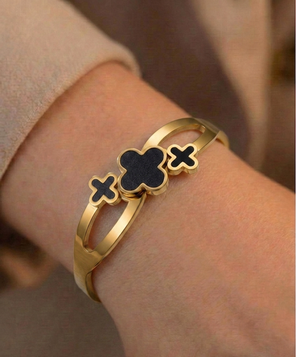 trilogy clover bracelet