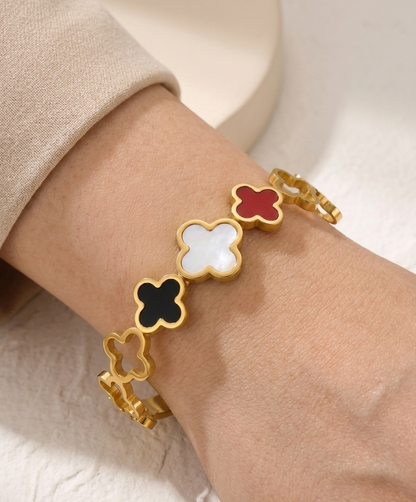 the palette clover bracelet